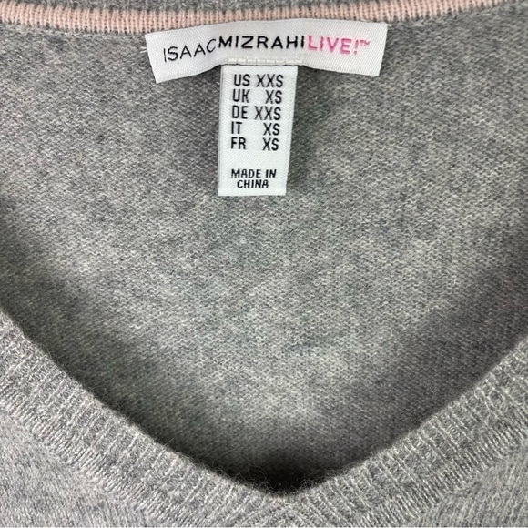 ISAAC Mizrahi 100% Cashmere Long Sleeve V-Neck Sweater Grey Size XXS - Picture 7 of 9